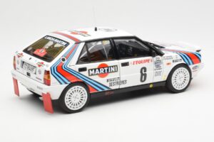 Lancia Delta HF 4WD #6 M. Biasion / T. Siviero Martini Rally Monte Carlo 1987 Kyosho 1:18 08960A Diecast — photo 3 of 8