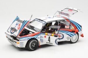 Lancia Delta HF Integrale Evo Martini #4 D. Auriol / B. Occelli Winner Rally Monte Carlo 1992 Kyosho 1:18 08348A Diecast — photo 2 of 8