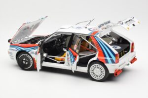 Lancia Delta HF Integrale Evo Martini #4 D. Auriol / B. Occelli Winner Rally Monte Carlo 1992 Kyosho 1:18 08348A Diecast — photo 5 of 8