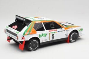 Lancia Delta S4 #8 D. Cerrato / G. Cerri Rally San Remo 1986 IXO 1:18 18RMC133 Diecast — photo 2 of 6