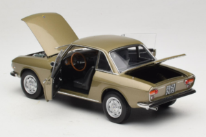 Lancia Fulvia Coupe Bronze Longchamps Norev 1:18 187985 Diecast — photo 5 of 8