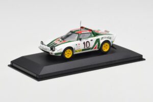 Lancia Stratos #10 Team Alitalia S. Munari / S. Maiga Rally Monte Carlo 1976 Minichamps 1:43 430761210 Diecast — photo 2 of 4