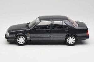 Lancia Thema Turbo 16V LX Serie II Black Mitica 1:18 202010-D Diecast — photo 4 of 8