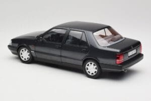 Lancia Thema Turbo 16V LX Serie II Black Mitica 1:18 202010-D Diecast — photo 7 of 8
