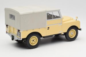 Land Rover 88 Series 1 Hard Top Light Beige MCG 1:18 MCG18368 Diecast — photo 3 of 6