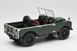 Land Rover 88 Series 1 Open Top Dark Green MCG 1:18 MCG18367 Diecast — photo 3 of 6