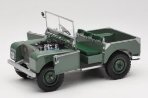 Land Rover 88 Series I Green Minichamps 1:18 150168900 Diecast — photo 2 of 8