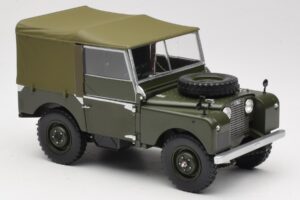 Land Rover 88 Series I Matt Green Minichamps 1:18 150168909 Diecast — photo 6 of 8