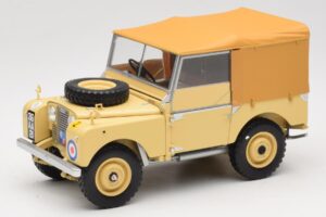 Land Rover 88 Series I RAF Beige Minichamps 1:18 150168911 Diecast