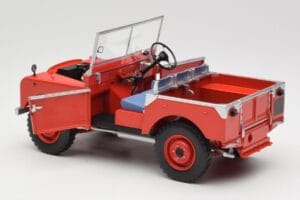 Land Rover 88 Series I Red Minichamps 1:18 150168910 Diecast — photo 5 of 8