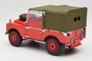 Land Rover 88 Series I Red Minichamps 1:18 150168910 Diecast — photo 7 of 8