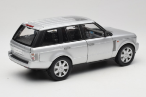 Land Rover Range Rover L322 Silver Welly 1:18 12536W Diecast — photo 3 of 8