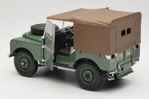 Land Rover Series 1 88 Green Minichamps 1:18 150168912 Diecast — photo 5 of 8