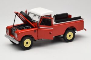 Land Rover Series I 109 Pickup Red Eagle Collectibles 1:18 440500 Diecast — photo 2 of 8