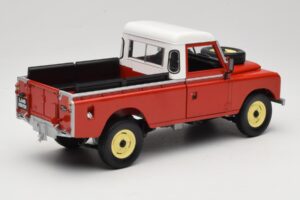 Land Rover Series I 109 Pickup Red Eagle Collectibles 1:18 440500 Diecast — photo 3 of 8