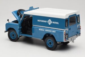 Land Rover Series III 109 Soft Top Motorway Patrol Blue Eagles Race 1:18 4403 Diecast — photo 5 of 8