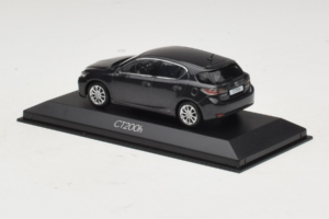 Lexus CT200h Grey Metallic Minichamps 1:43 LEXUS001 Diecast — photo 3 of 5