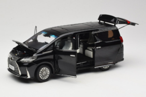Lexus LM300h Black Kyosho 1:18 08963BK Diecast — photo 2 of 8