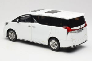 Lexus LM300h White Pearl Kyosho 1:18 08963WP Diecast — photo 7 of 8