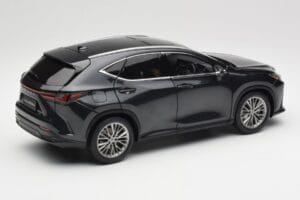 Lexus NX450h+ AZ20 Black Kyosho 1:18 08968GBK Resin — photo 3 of 8