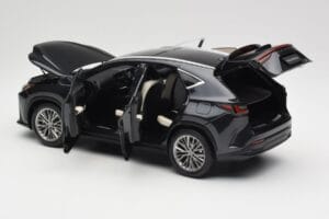Lexus NX450h+ AZ20 Black Kyosho 1:18 08968GBK Resin — photo 5 of 8