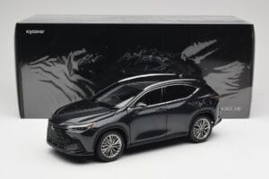 Lexus NX450h+ AZ20 Black Kyosho 1:18 08968GBK Resin — photo 8 of 8