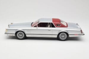 Lincoln Continental Mark V Coupe Silver BoS Models 1:18 BOS084 Resin — photo 3 of 6