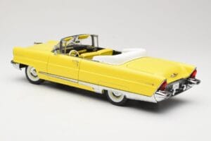 Lincoln Premiere Convertible Yellow Sun Star 1:18 4641 Diecast — photo 7 of 8