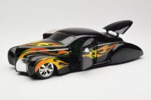 Lincoln Zephyr Scrape Custom Black with Flames Hot Wheels 1:18 57319 Diecast — photo 2 of 8