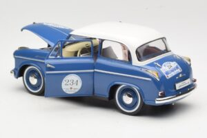 Lloyd Alexander TS #234 Blue Revell 1:18 08463 Diecast — photo 5 of 8