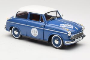 Lloyd Alexander TS #234 Blue Revell 1:18 08463 Diecast — photo 6 of 8