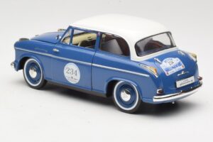 Lloyd Alexander TS #234 Blue Revell 1:18 08463 Diecast — photo 7 of 8