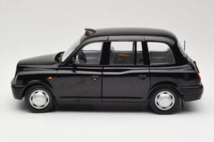 London Taxi TX1 Black Sun Star 1:18 1120 Diecast — photo 4 of 8