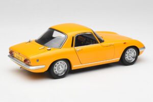 Lotus Elan S/E Racing Yellow AUTOart 1:18 75352 Diecast — photo 3 of 8