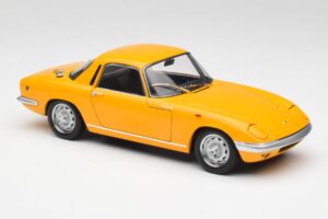 Lotus Elan S/E Racing Yellow AUTOart 1:18 75352 Diecast — photo 6 of 8