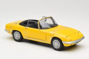 Lotus Elan S3 Convertible Yellow Sun Star 1:18 4052 Diecast — photo 4 of 6