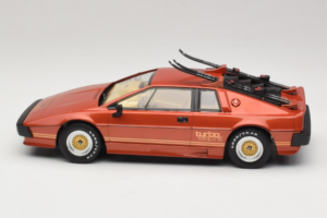 Lotus Esprit Turbo Orange 007 For Your Eyes Only KK-Scale 1:18 KKDC181192 Diecast — photo 3 of 6