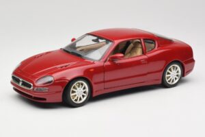 Maserati 3200 GT Dark Red Bburago 1:18 3341-M2 Diecast