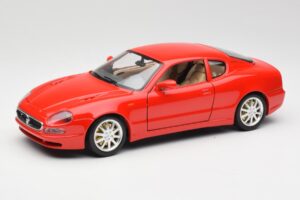 Maserati 3200 GT Red Bburago 1:18 3341 Diecast