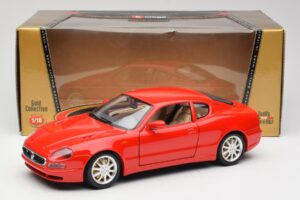Maserati 3200 GT Red Bburago 1:18 3341 Diecast — photo 8 of 8