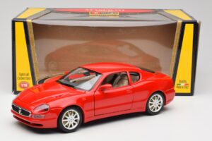 Maserati 3200 GT Red Special Collection Bburago 1:18 30071 Diecast — photo 8 of 8