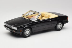 Maserati BiTurbo Spyder Black Minichamps 1:18 107123531 Resin