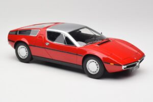 Maserati Bora Red & Silver Minichamps 1:18 107123721 Resin — photo 4 of 6