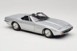 Maserati Ghibli Spyder Silver Minichamps 1:18 100122330 Diecast — photo 5 of 7