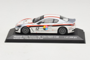 Maserati GranTurismo MC GT4 #12 Sperati / La Mazza Maserati MC 2010 Minichamps 1:43 400101212 Diecast