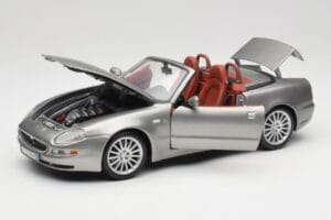 Maserati 4200 GT Spyder Grey Bburago 1:18 18-12019 Diecast — photo 2 of 8