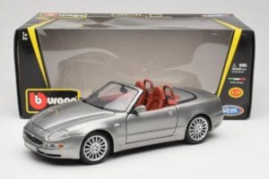 Maserati 4200 GT Spyder Grey Bburago 1:18 18-12019 Diecast — photo 8 of 8