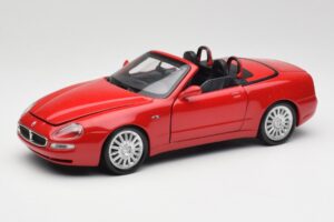 Maserati GT Spyder Red Bburago 1:18 34097 Diecast