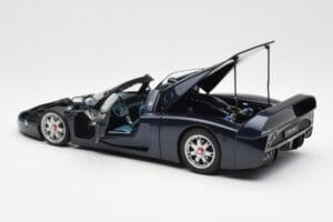 Maserati MC12 Road Car Blue Metallic AUTOart 1:18 75802 Diecast — photo 5 of 8