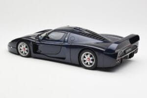 Maserati MC12 Road Car Blue Metallic AUTOart 1:18 75802 Diecast — photo 7 of 8